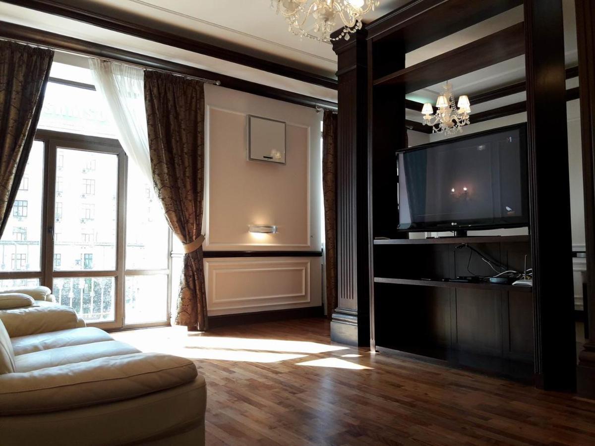 Vip Apartment. Kreshatik, Maidan Nezavisimosti. Киев Экстерьер фото