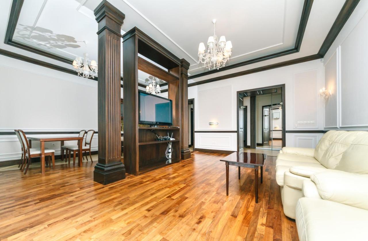 Vip Apartment. Kreshatik, Maidan Nezavisimosti. Киев Экстерьер фото