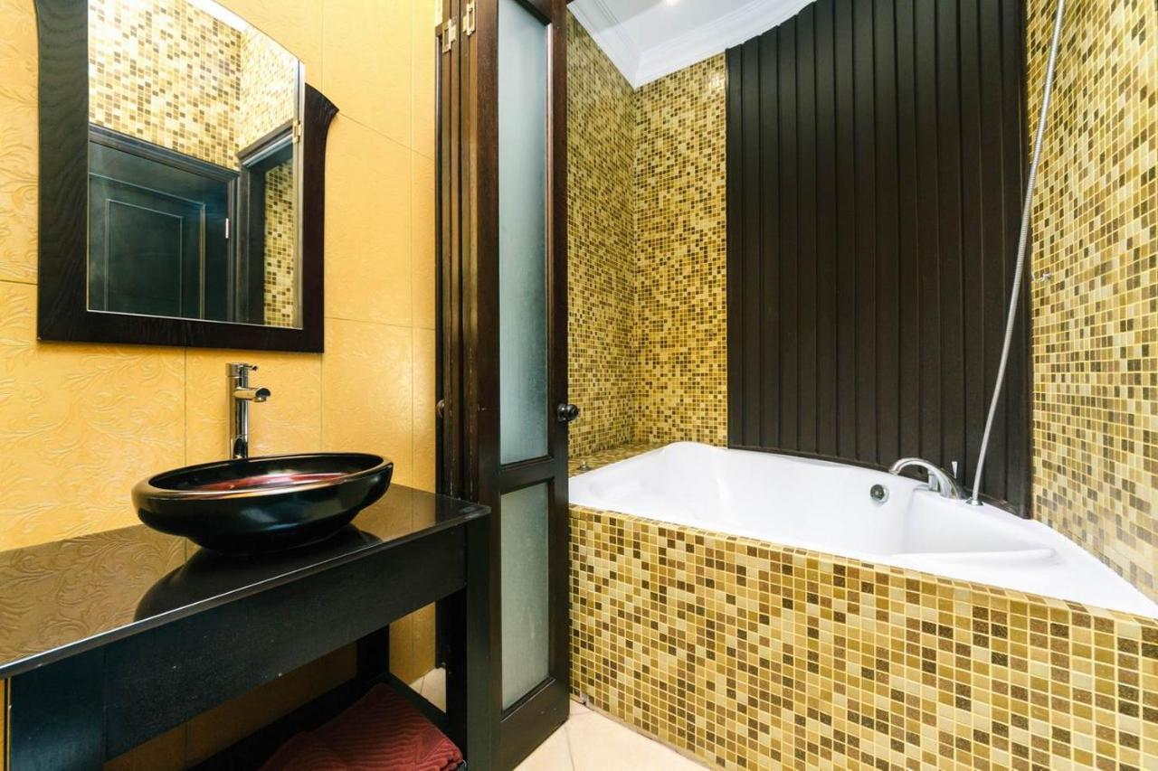 Vip Apartment. Kreshatik, Maidan Nezavisimosti. Киев Экстерьер фото
